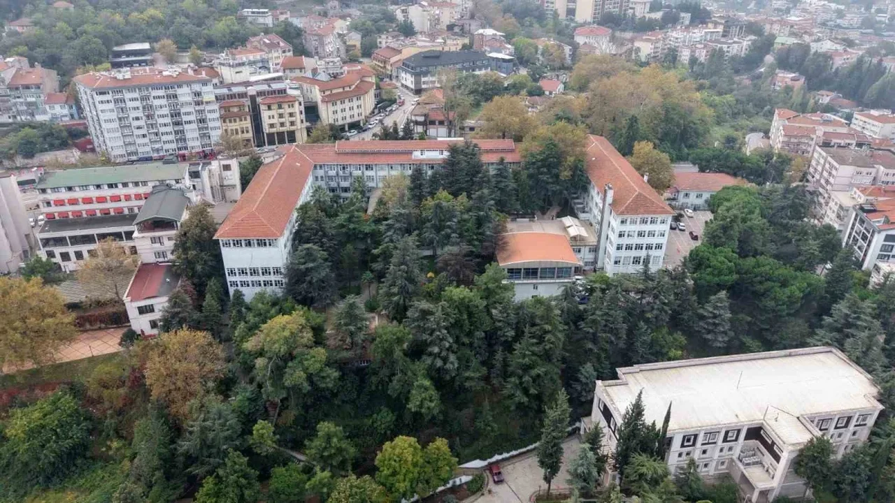 Bursa'daki askeri hastanenin taşınmasına tepki