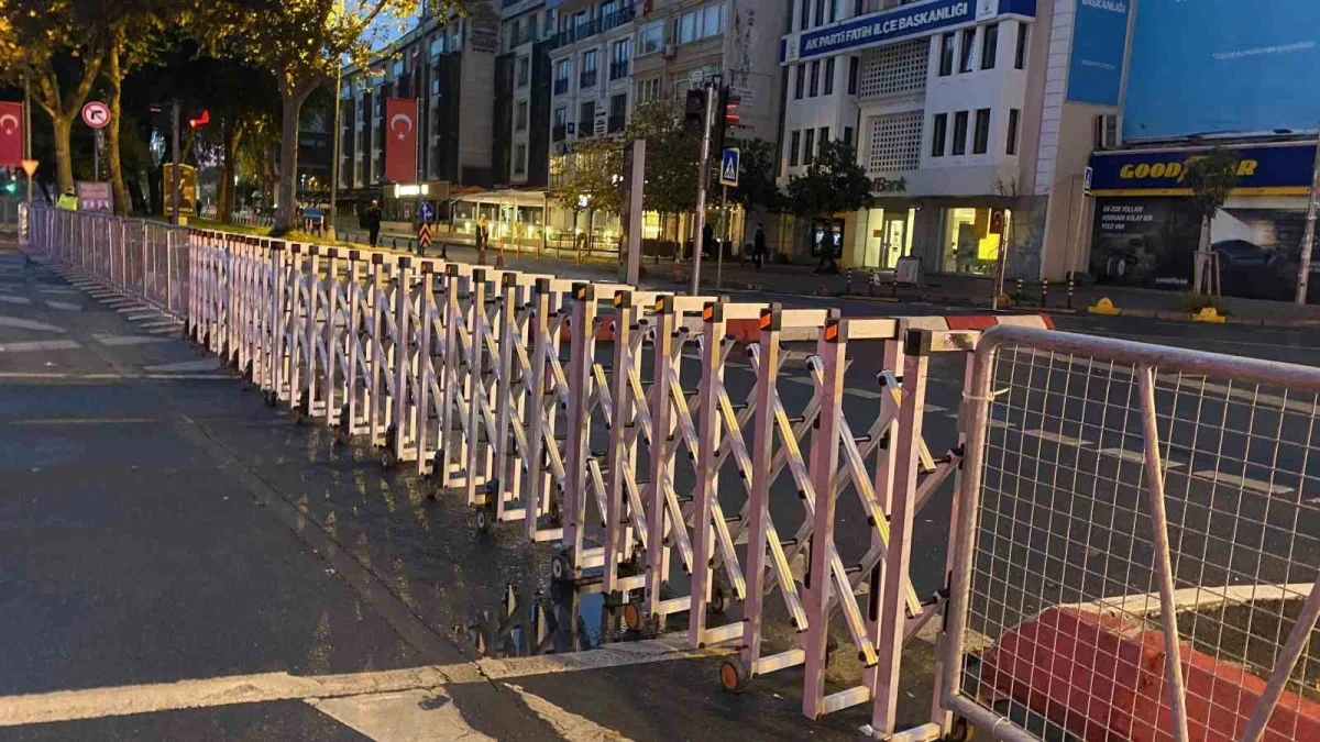 İstanbul'da 29 Ekim töreni için yollar kapatıldı