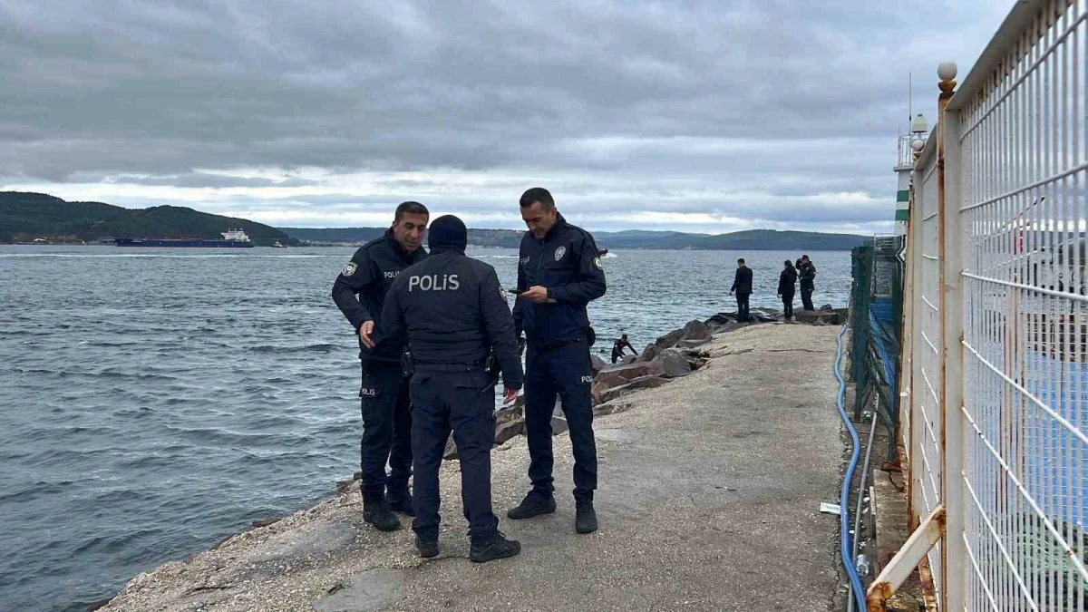 Çanakkale'de eski feribot iskelesinde erkek cesedi bulundu