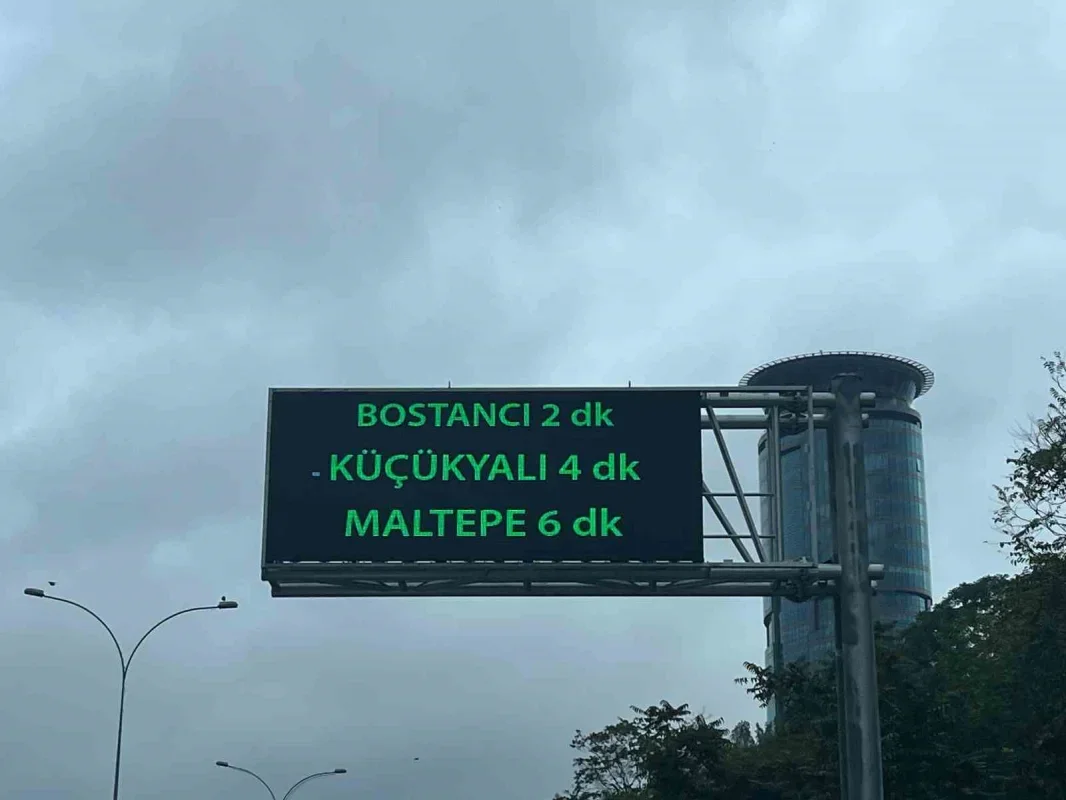 İstanbul'da Cumhuriyet Bayramı tatilinde yollar boş kaldı
