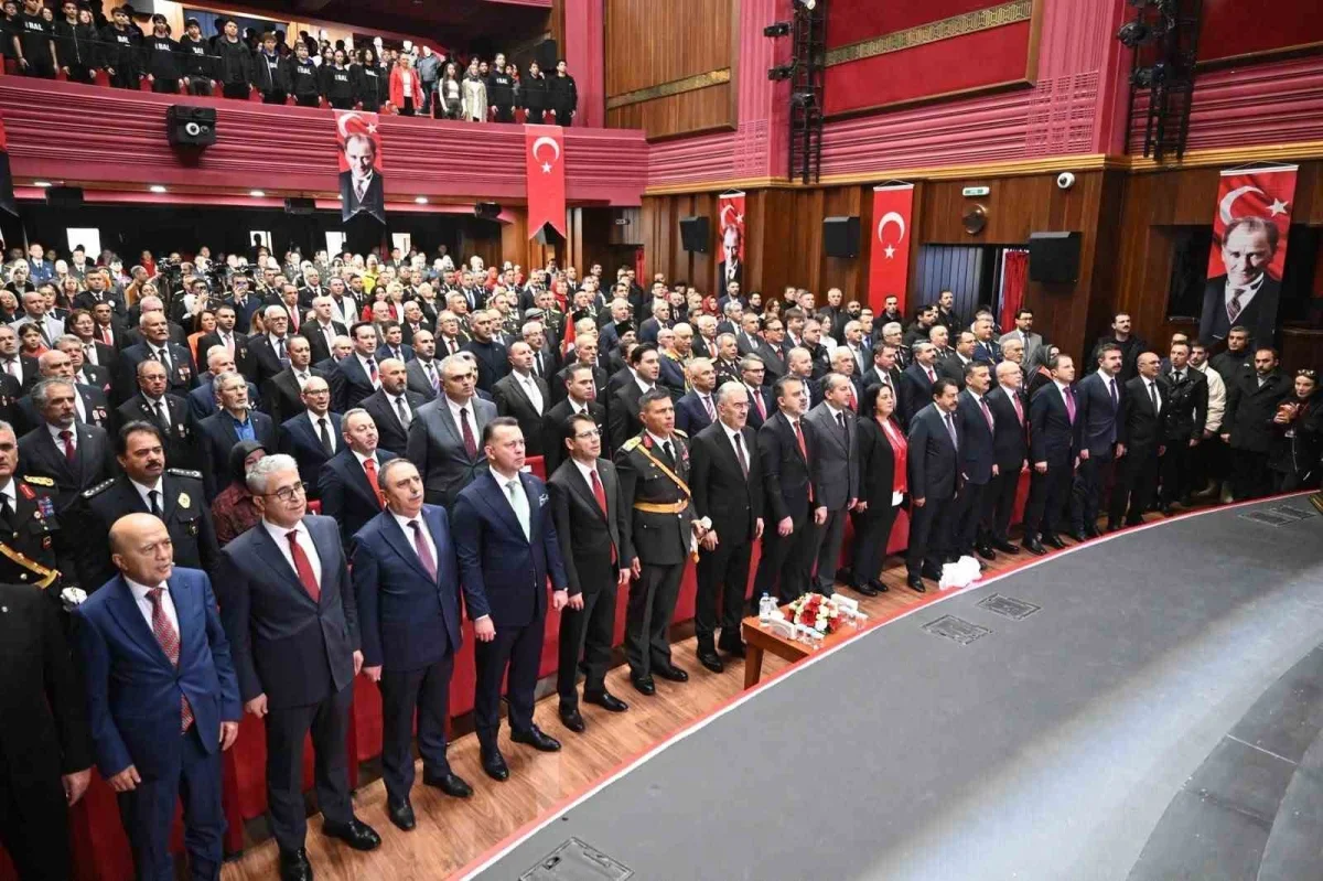 Bursa'da Cumhuriyet'in 103'üncü yılı Tayyare'de kutlandı