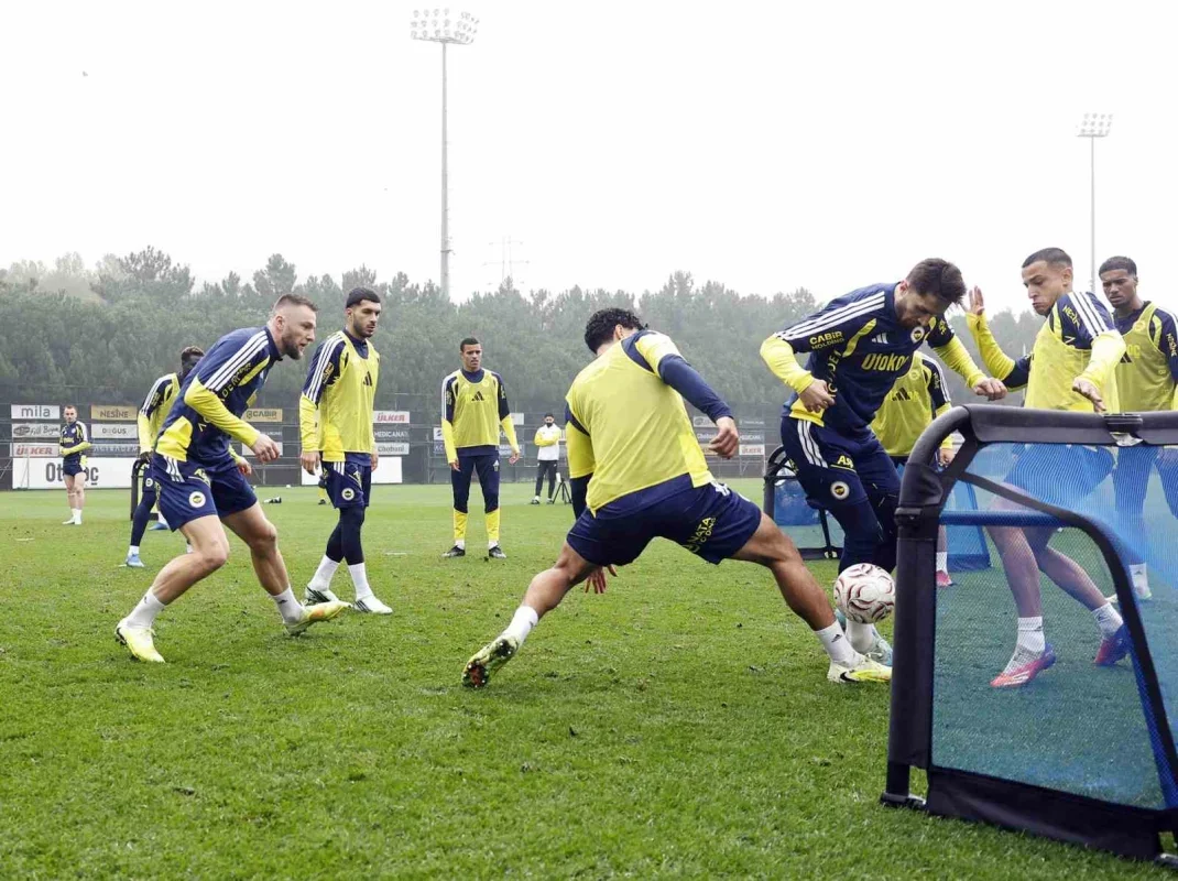 Fenerbahçe, Göztepe maçı hazırlıklarını sürdürdü