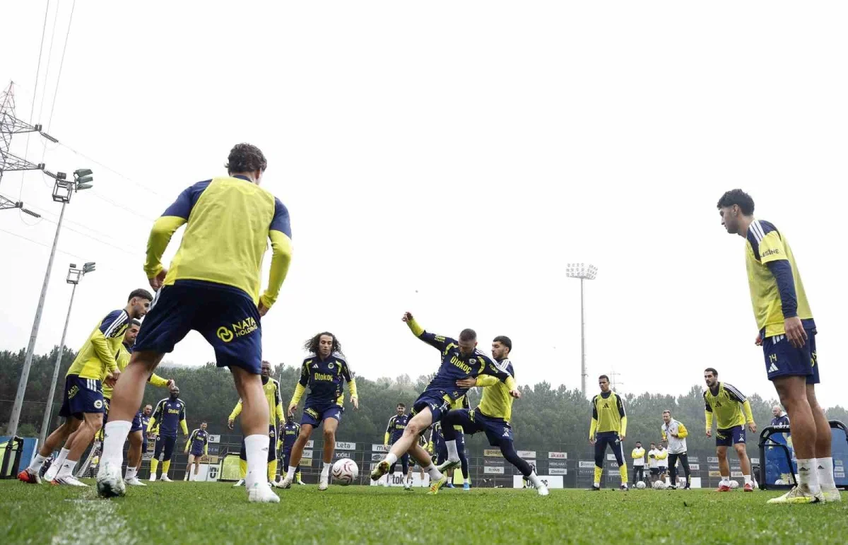 Fenerbahçe, Göztepe maçı hazırlıklarını sürdürdü