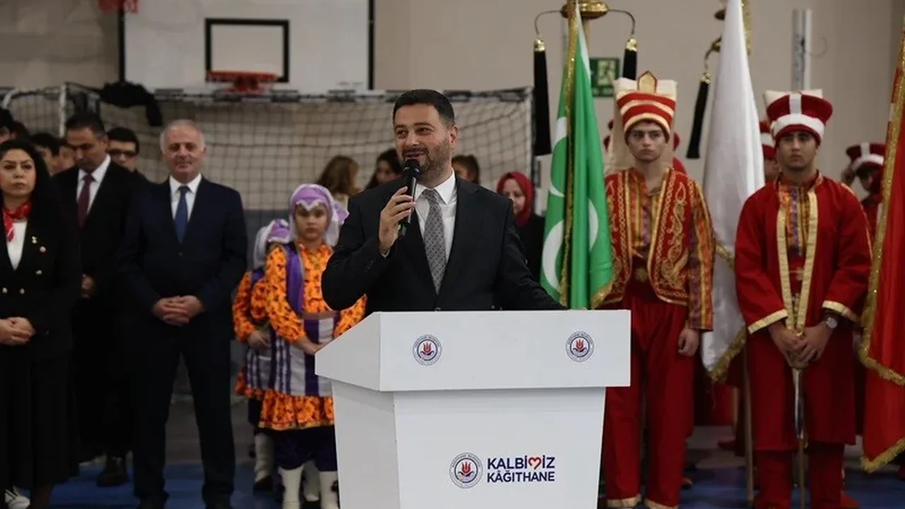 Kağıthane'de Cumhuriyet'in 103. yıl kutlamaları sürüyor