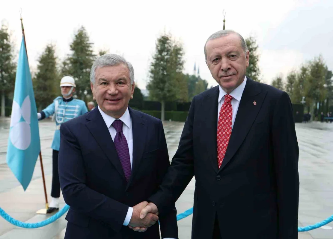Erdoğan ve Mirziyoyev Ankara'da anlaşmalara imza attı