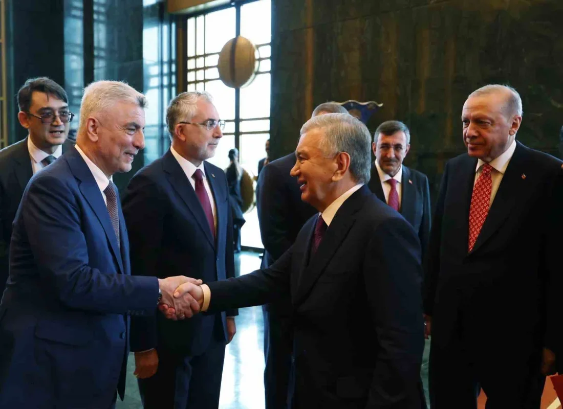 Erdoğan ve Mirziyoyev Ankara'da anlaşmalara imza attı