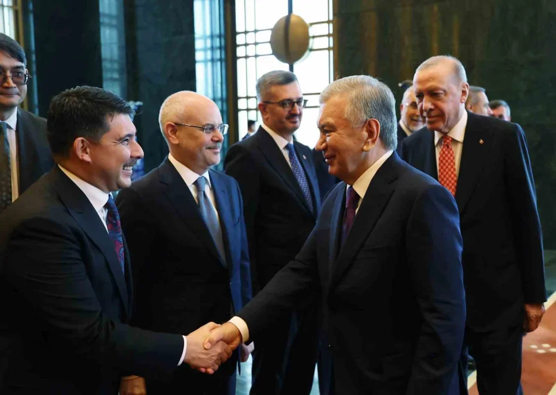 Erdoğan ve Mirziyoyev Ankara'da anlaşmalara imza attı