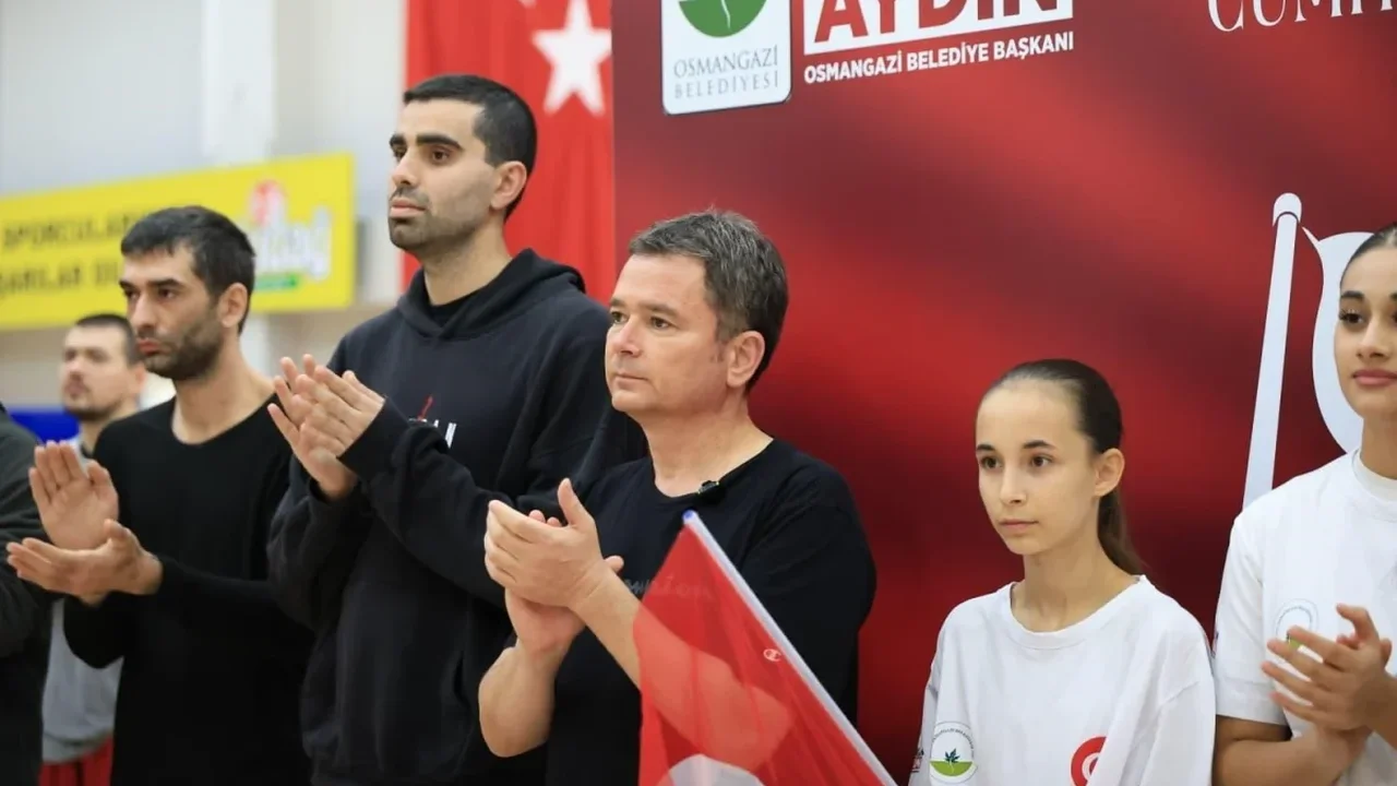 Osmangazi'de 40 takım Cumhuriyet için yarıştı
