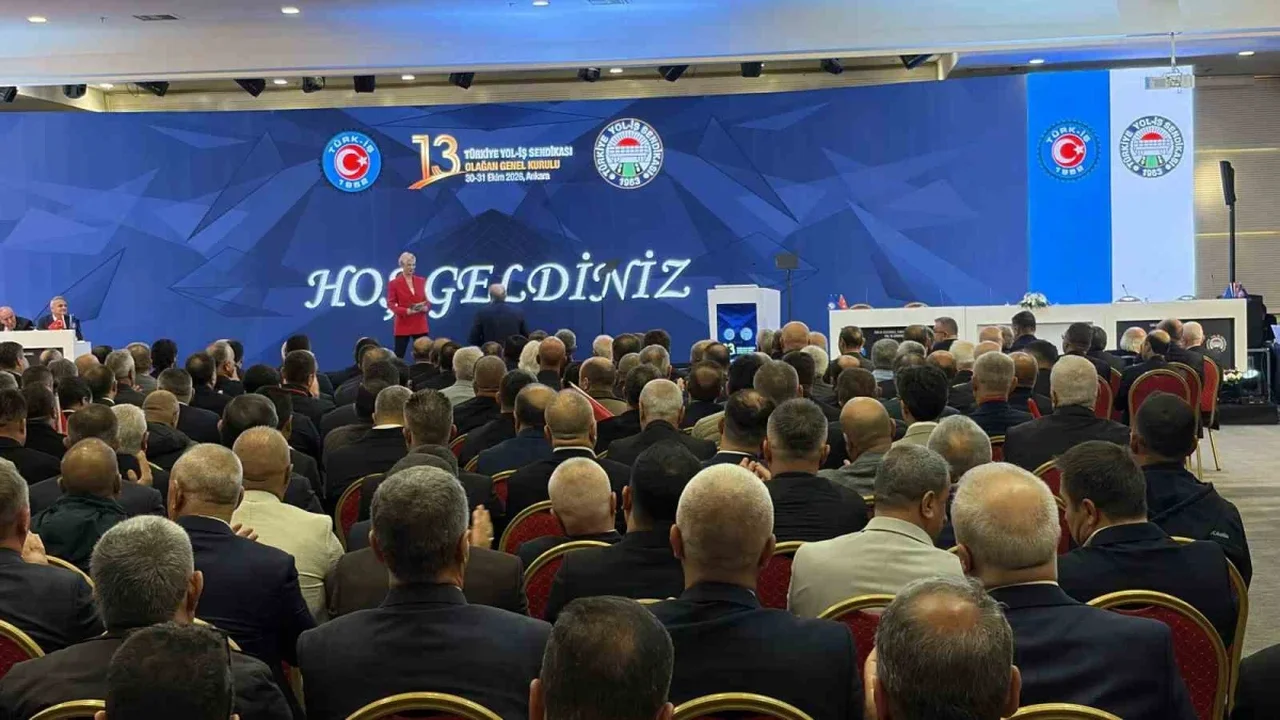 Uraloğlu: Sendikalar demokrasinin vazgeçilmezidir