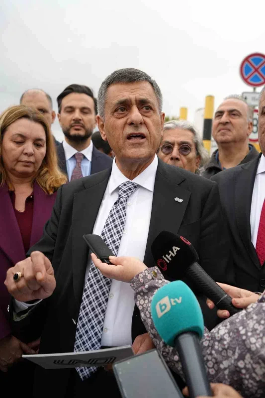 UND'den AB'ye Türk TIR şoförleri için vize çağrısı