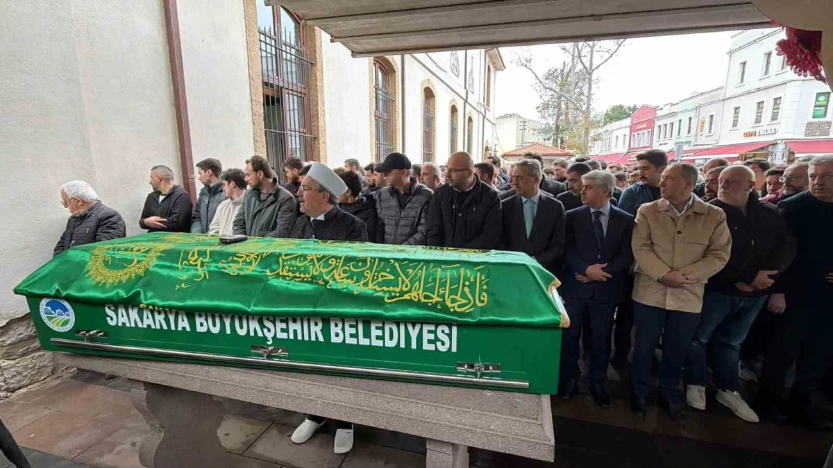 Gazeteci Fatih Eray Tuna ve eşi Sakarya'da uğurlandı