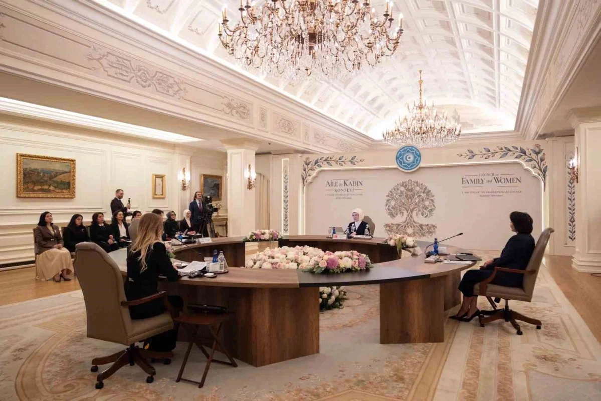 Emine Erdoğan'dan TDT aile ve kadın konseyi mesajı