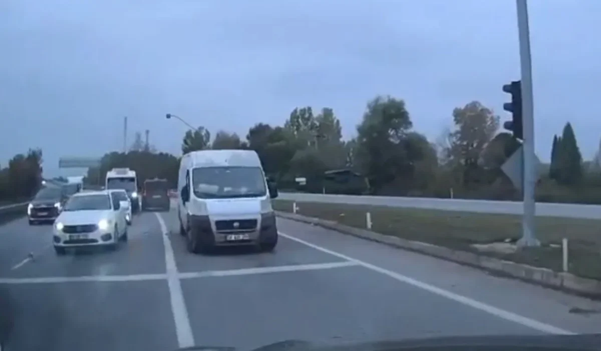 Sakarya'da uyuşturucu şüphelisi kovalamacayla yakalandı