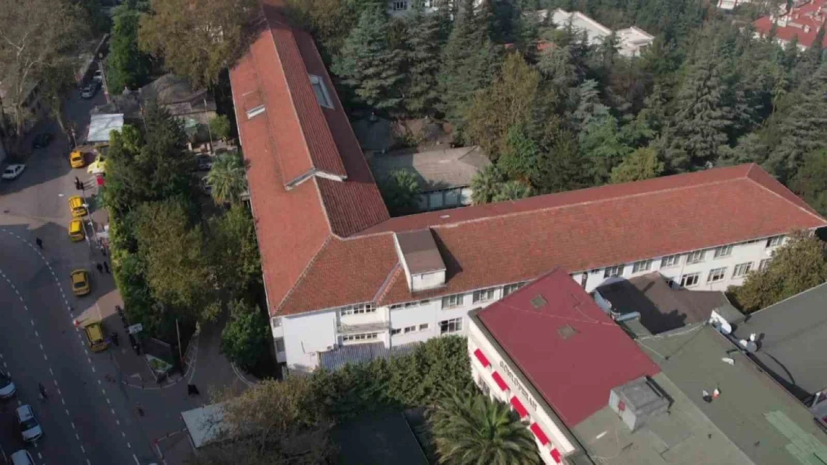 Bursa'daki 723 yıllık hastanenin taşınmasına tepki