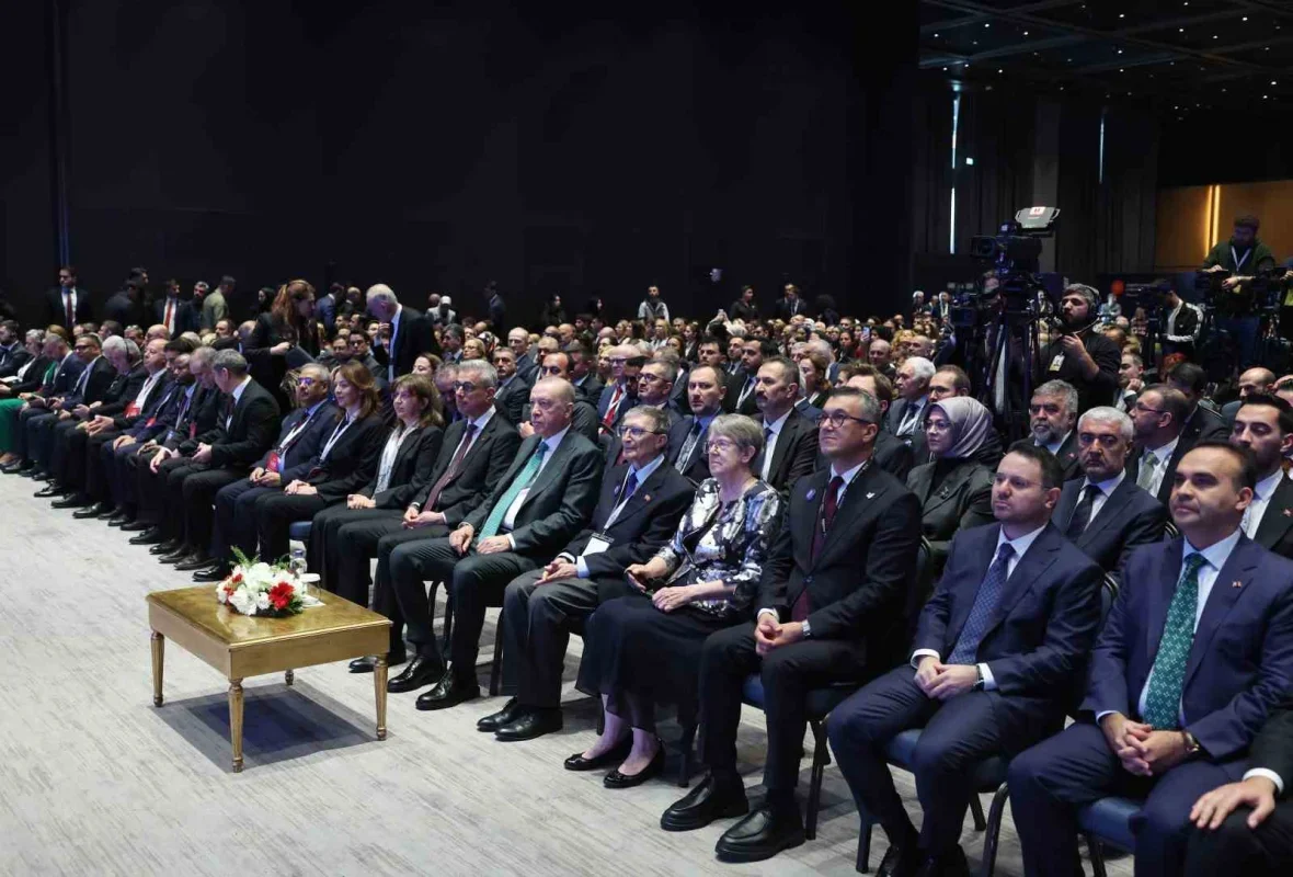 Erdoğan sağlıkta yerli üretimle zirveyi hedefliyor