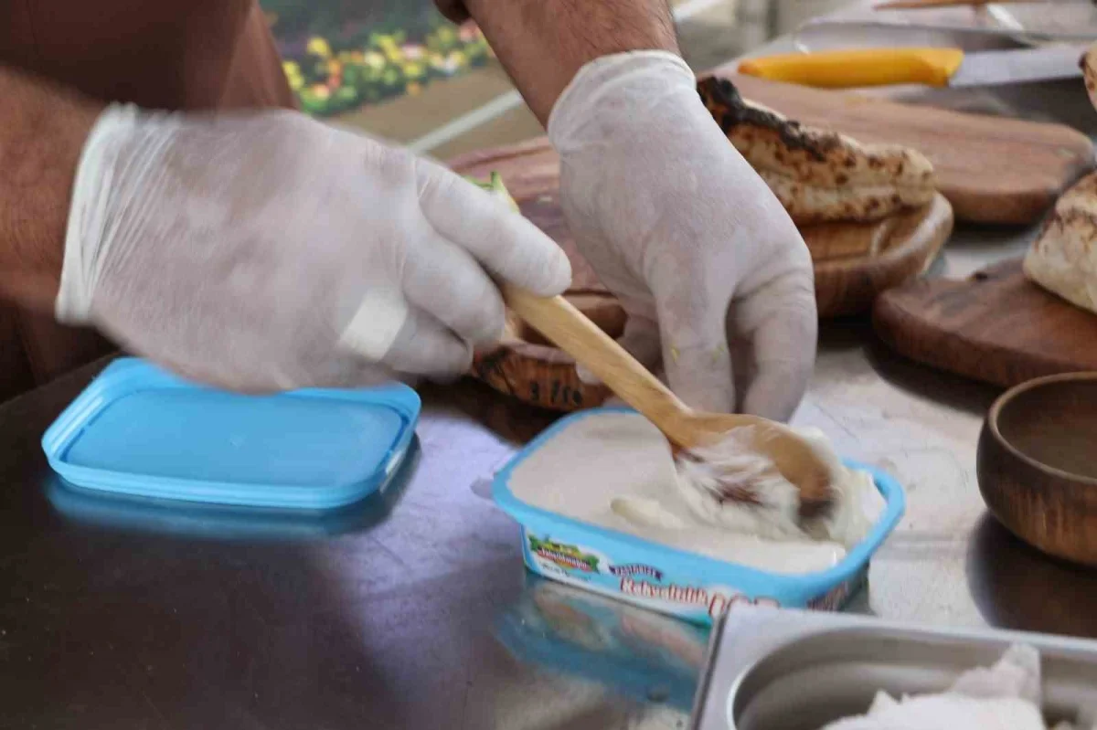 GastroAntalya'da yaklaşık 3 bin şef ve aday buluştu