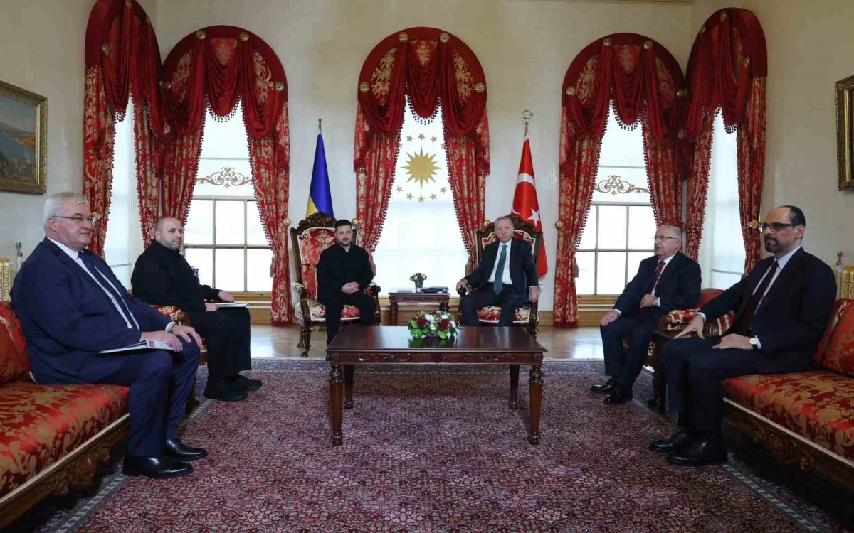 Cumhurbaşkanı Erdoğan, Zelenskiy ile Dolmabahçe'de görüştü