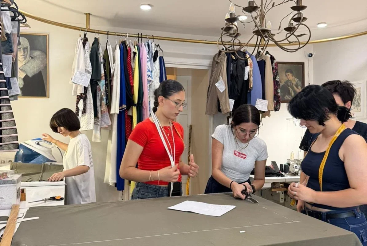 Bursa'dan Prag'a 13 öğrenciyle Erasmus+ stajı