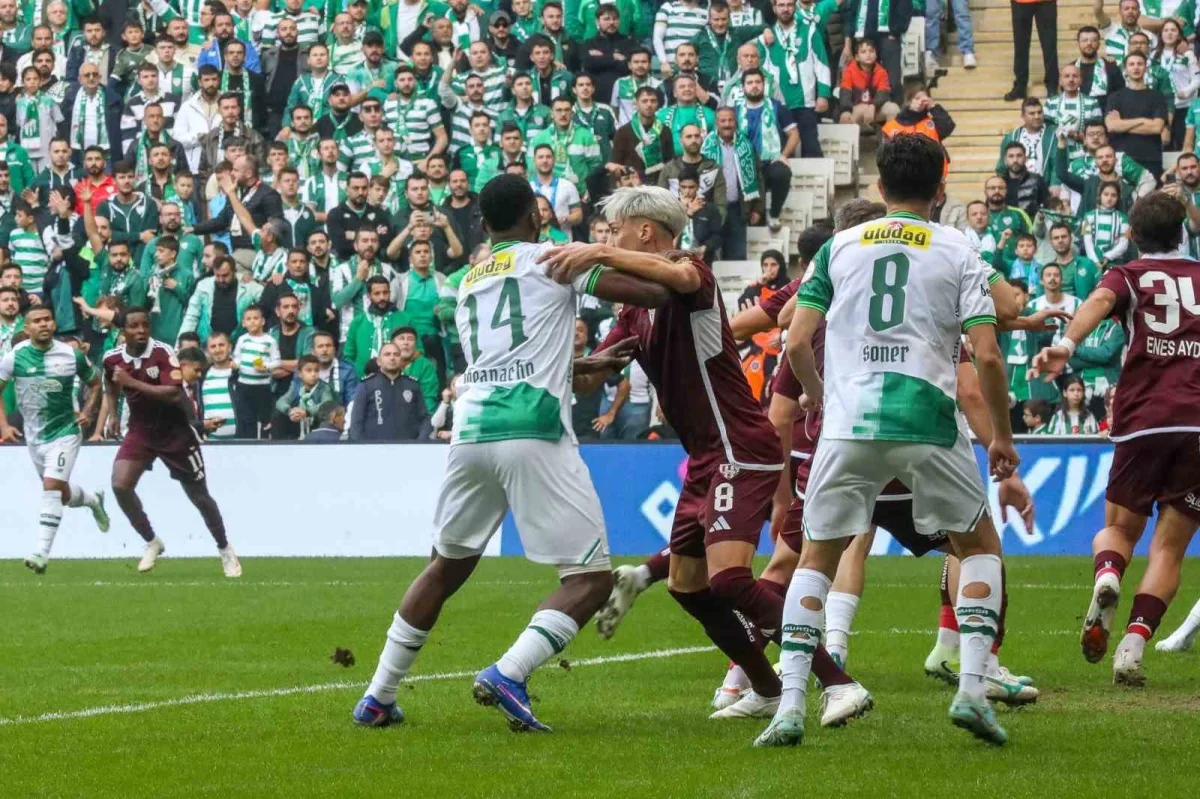 Bursaspor, Bandırmaspor'u sahasında mağlup etti