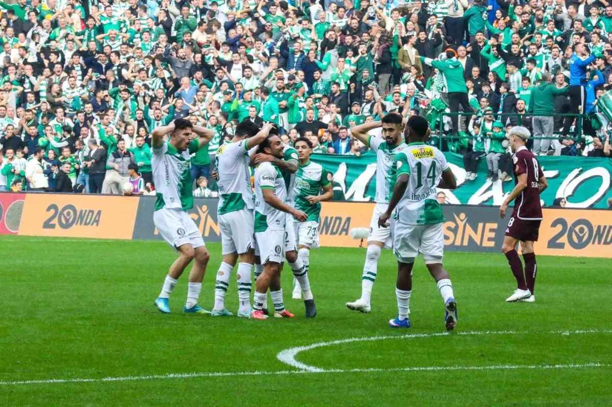 Bursaspor, Bandırmaspor'u sahasında mağlup etti