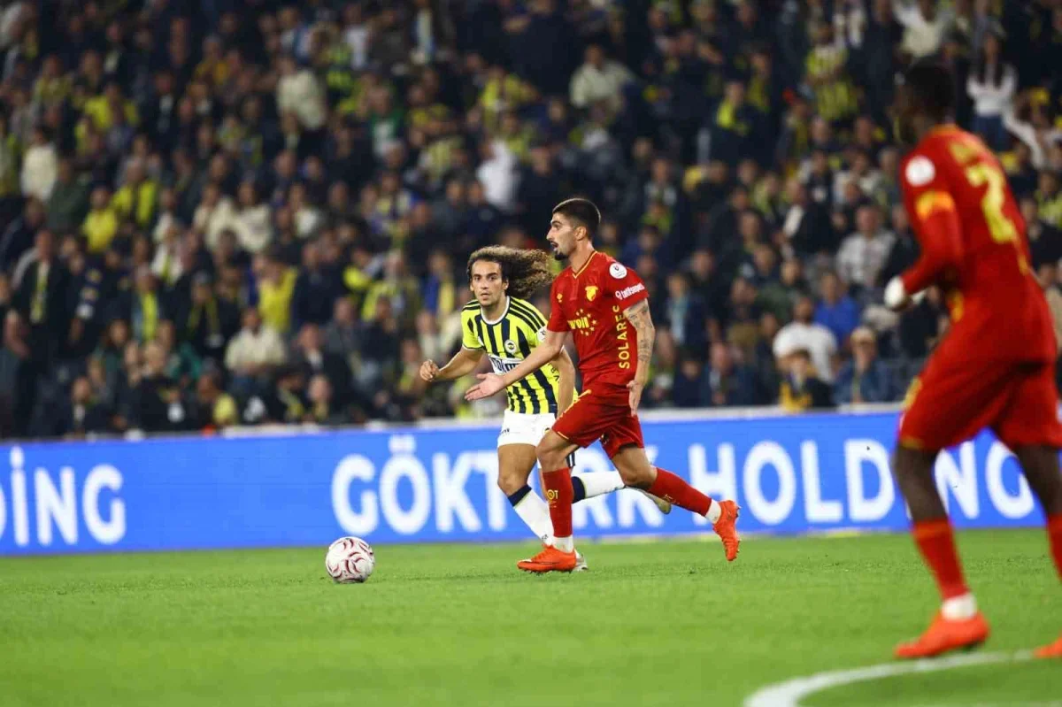 Fenerbahçe, Göztepe karşısında ilk yarıyı önde kapattı