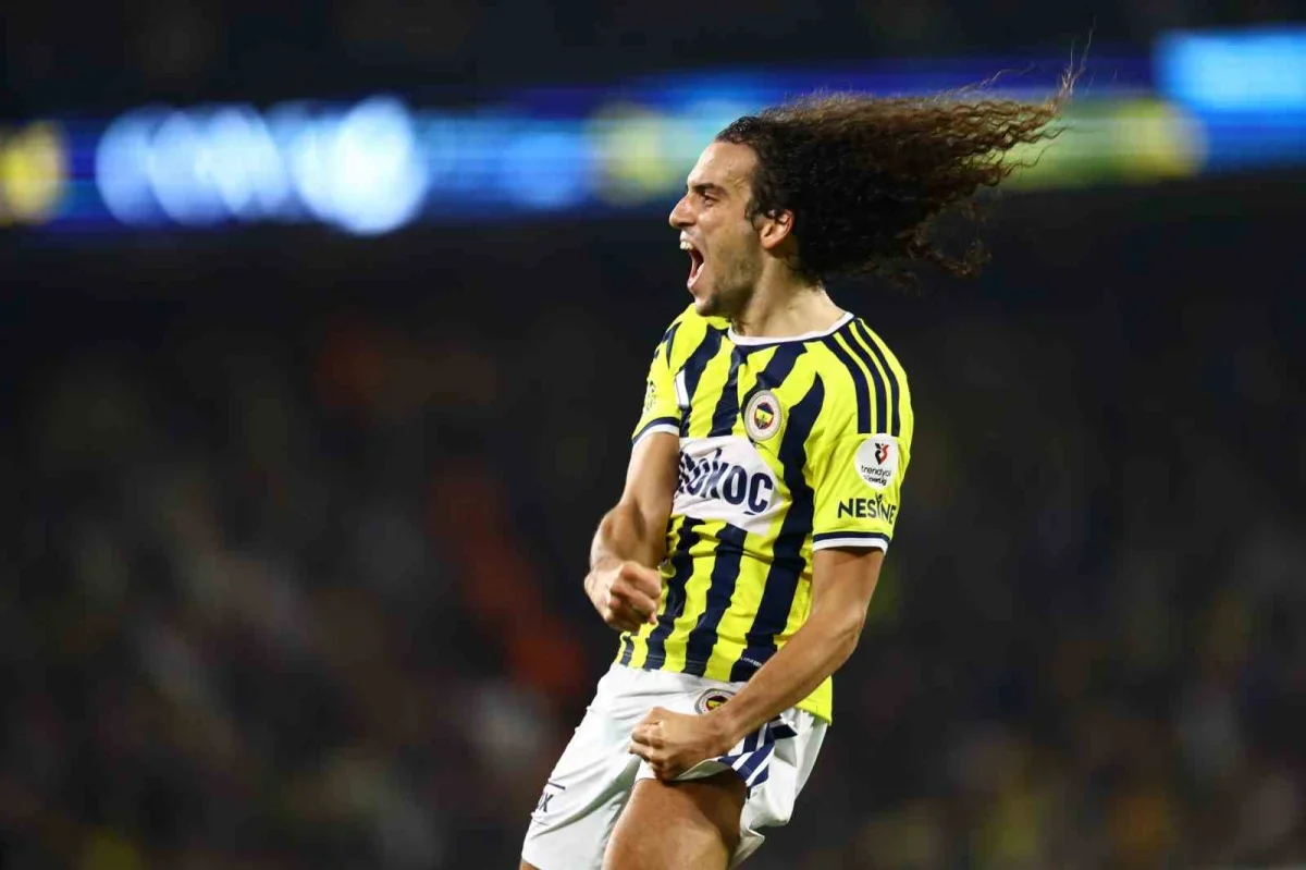 Fenerbahçe, Göztepe karşısında ilk yarıyı önde kapattı