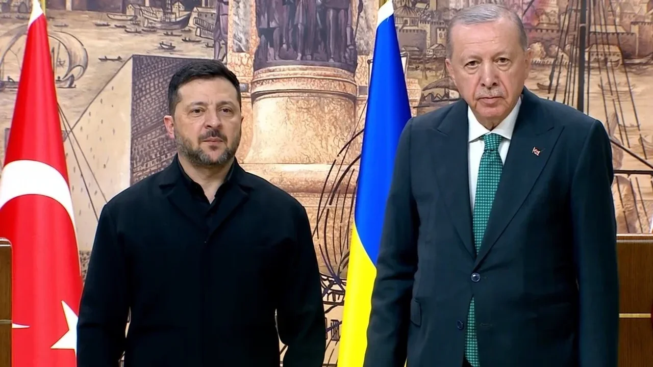 Erdoğan ve Zelenskiy'den barış ve Karadeniz görüşmesi