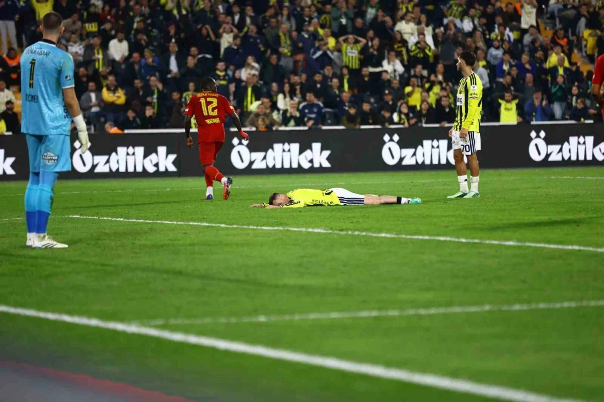 Fenerbahçe, sahasında Göztepe karşısında kaybetti