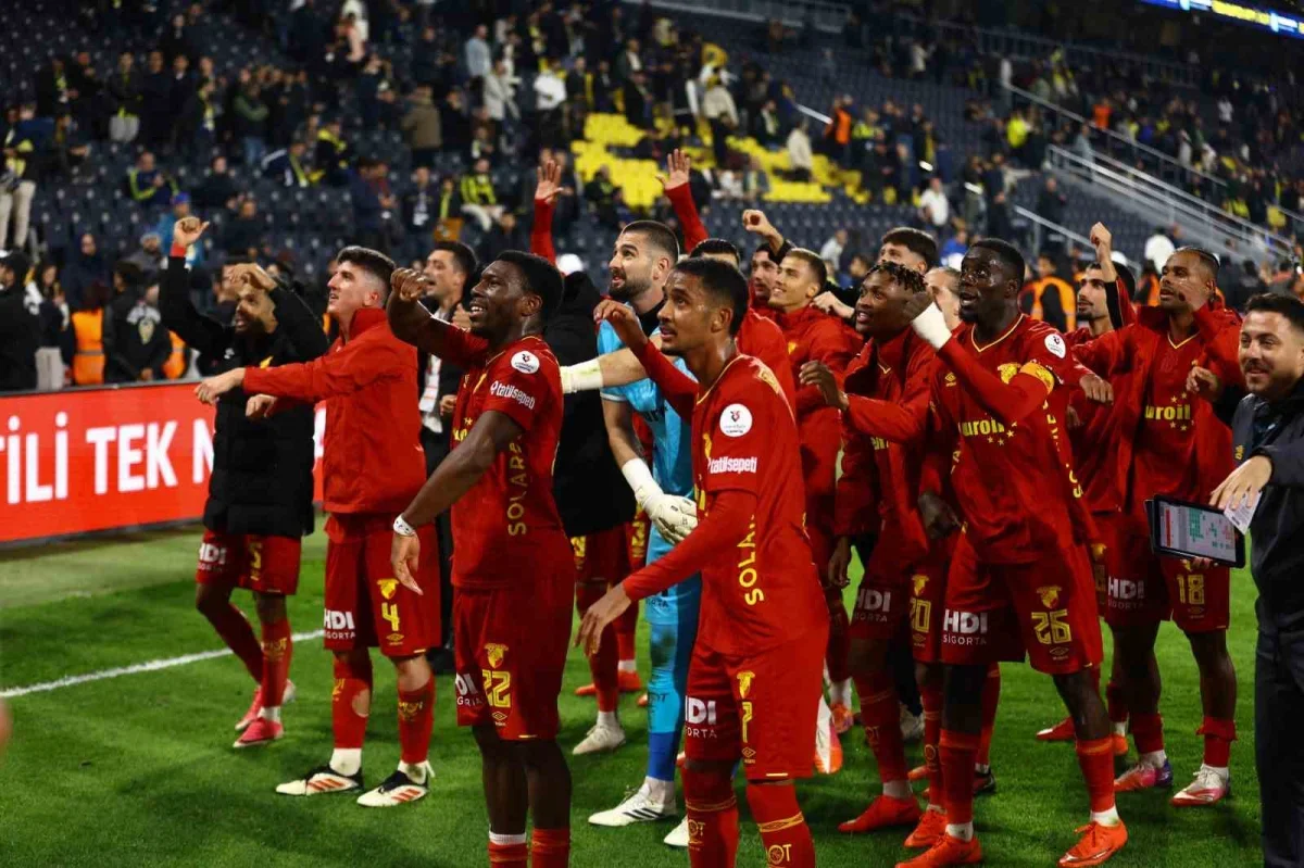 Fenerbahçe, sahasında Göztepe karşısında kaybetti