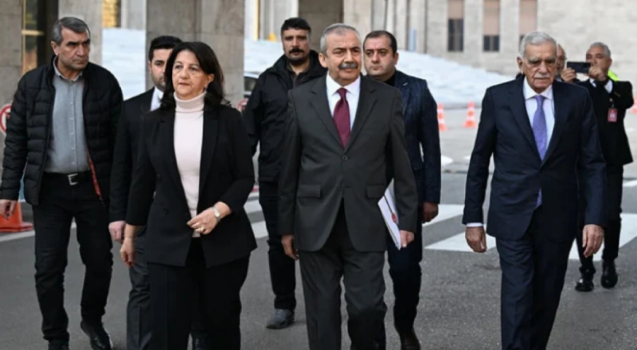 'Terörsüz Türkiye' Sürecinde Sona Gelindi: PKK Silah Bırakıyor