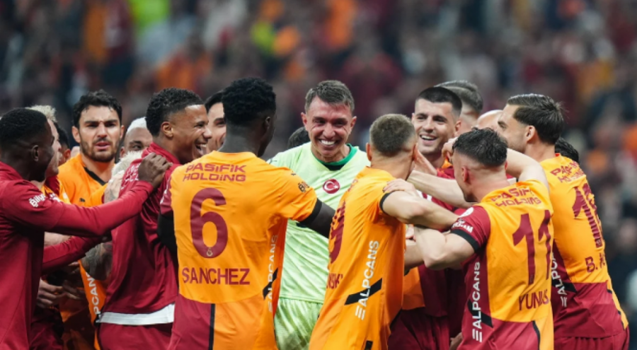 Galatasaray 25. Kez Şampiyon! İşte Devler Ligi'nde Muhtemel Rakipler