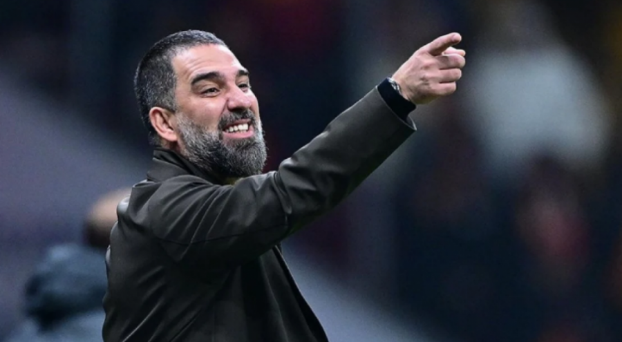 Arda Turan, biyografisinden 'Sadece Galatasaray' yazısını kaldırdı