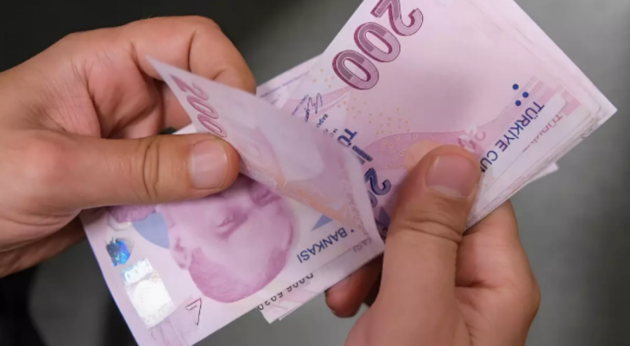 Memur ve emeklilerin maaş zammını etkileyecek enflasyon verileri açıklanacak