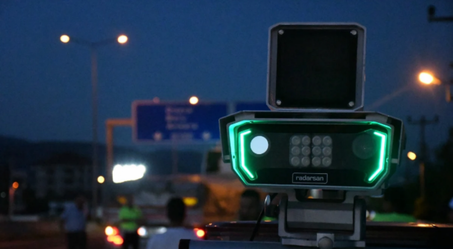 Düzce'de 5 günde hız sınırını aşan 224 araca yarım milyon lira ceza