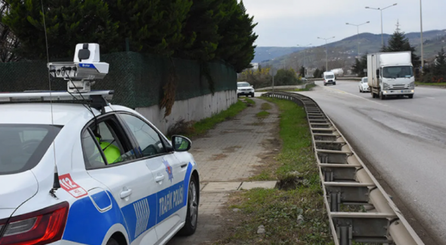 Bayramda Kesilen Radar Cezaları Gündemde: İki Bakanlık Komisyon Kurdu
