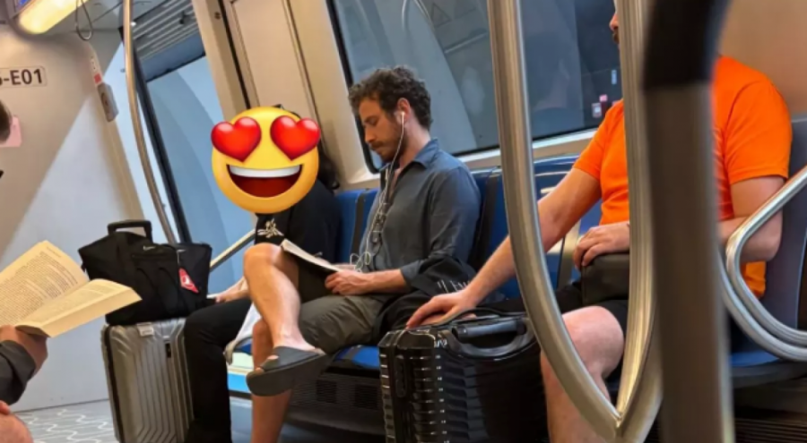 Metroda Ünlü Var! Cem Yiğit Üzümoğlu Halkla İç İçe Yolculuk Yaptı
