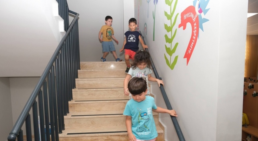 Nilüferli çocuklara uygulamalı afet dersi