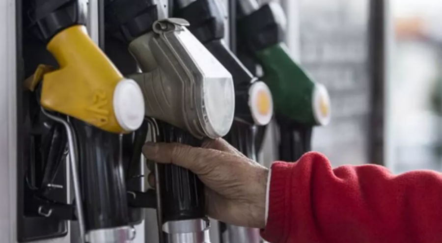 Rüzgar tersine döndü! Petrol fiyatı düştü, akaryakıta indirim bekleniyor