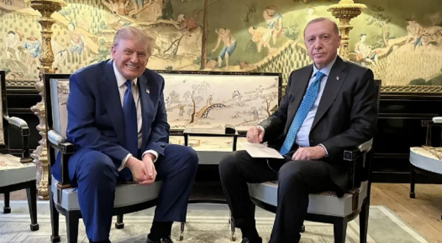 Cumhurbaşkanı Erdoğan, Donald Trump ile bir araya geldi