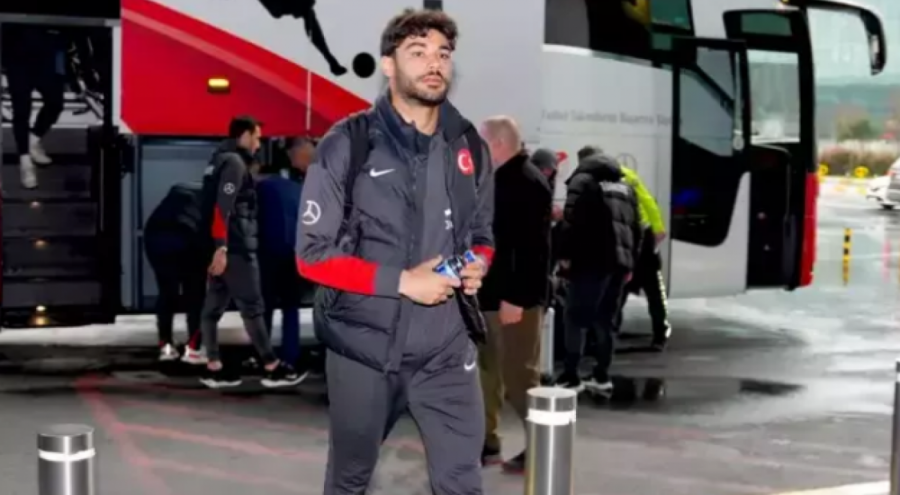 25 yaşındaki yıldız Süper Lig'e geri dönüyor