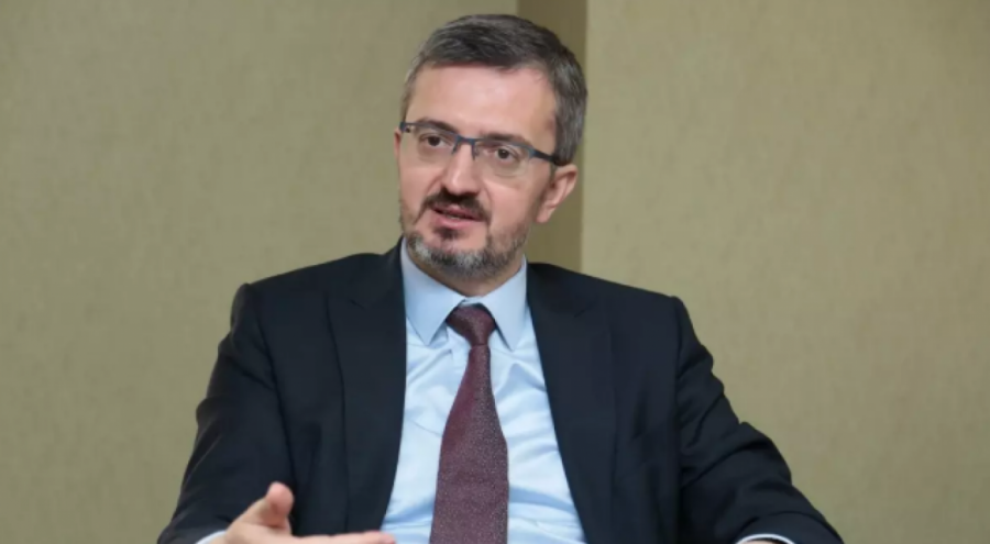 Burhanettin Duran'dan İlk Mesaj: İletişim Başkanlığı Görevini Devraldı