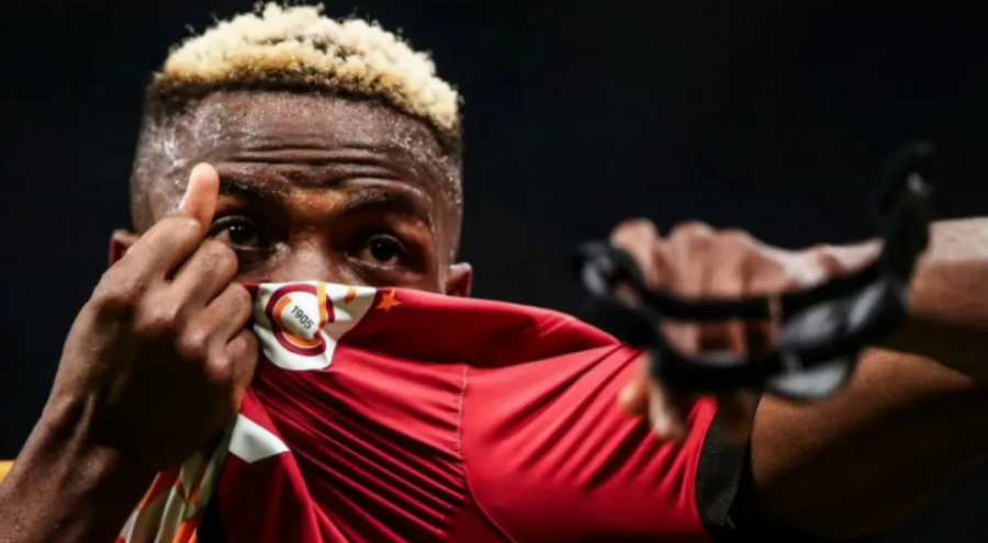 Victor Osimhen transferinde beklenen haber: Napoli teklifi kabul etti