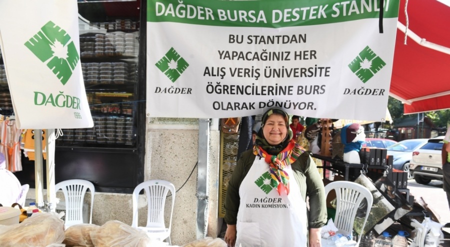 Kadınların altın elleri Sümbüllü Bahçe'de parlıyor