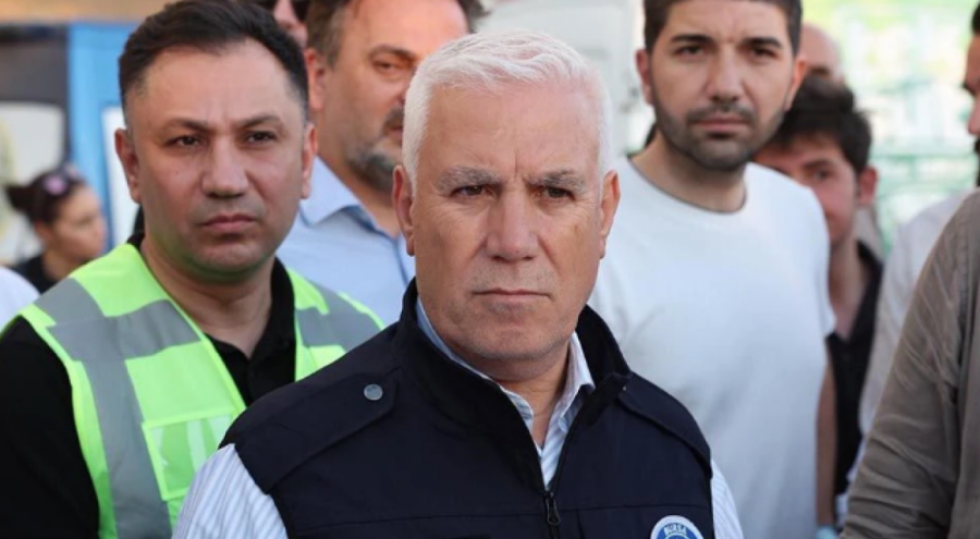 Bursa'da Altı Noktada Aynı Anda Yangın: Sabotaj Şüphesi Güçlendi, FETÖ Bağlantılı Bir Kişi Gözalt...